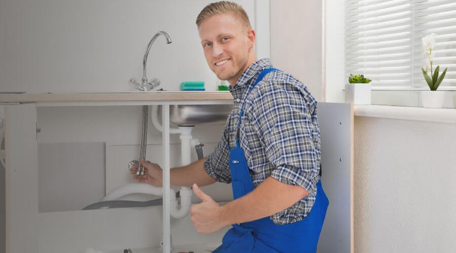 Burst Pipe Emergency Service in Ivanhoe, CA